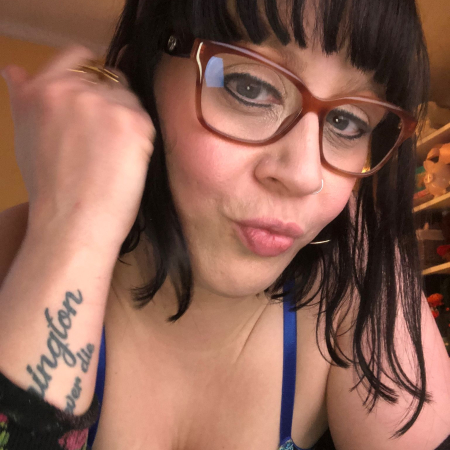 Eva Eva